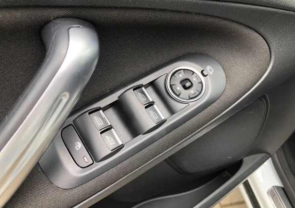 Ford S-Max cena 38900 przebieg: 151000, rok produkcji 2012 z Iwonicz-Zdrój małe 704